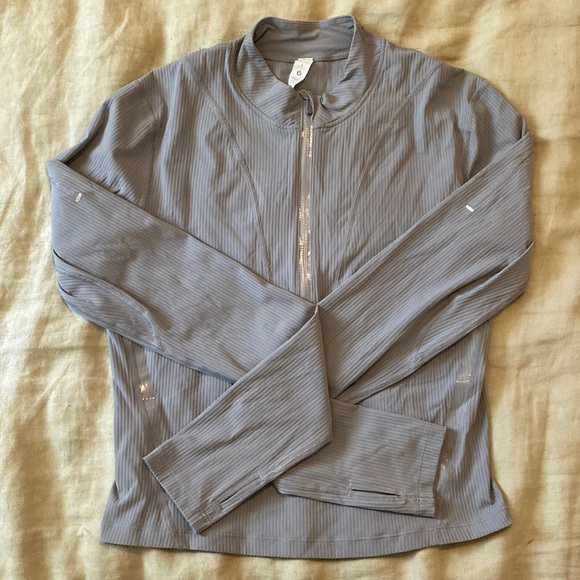 Lululemon gloss trim long sleeve running half zip - Picture 2 of 5